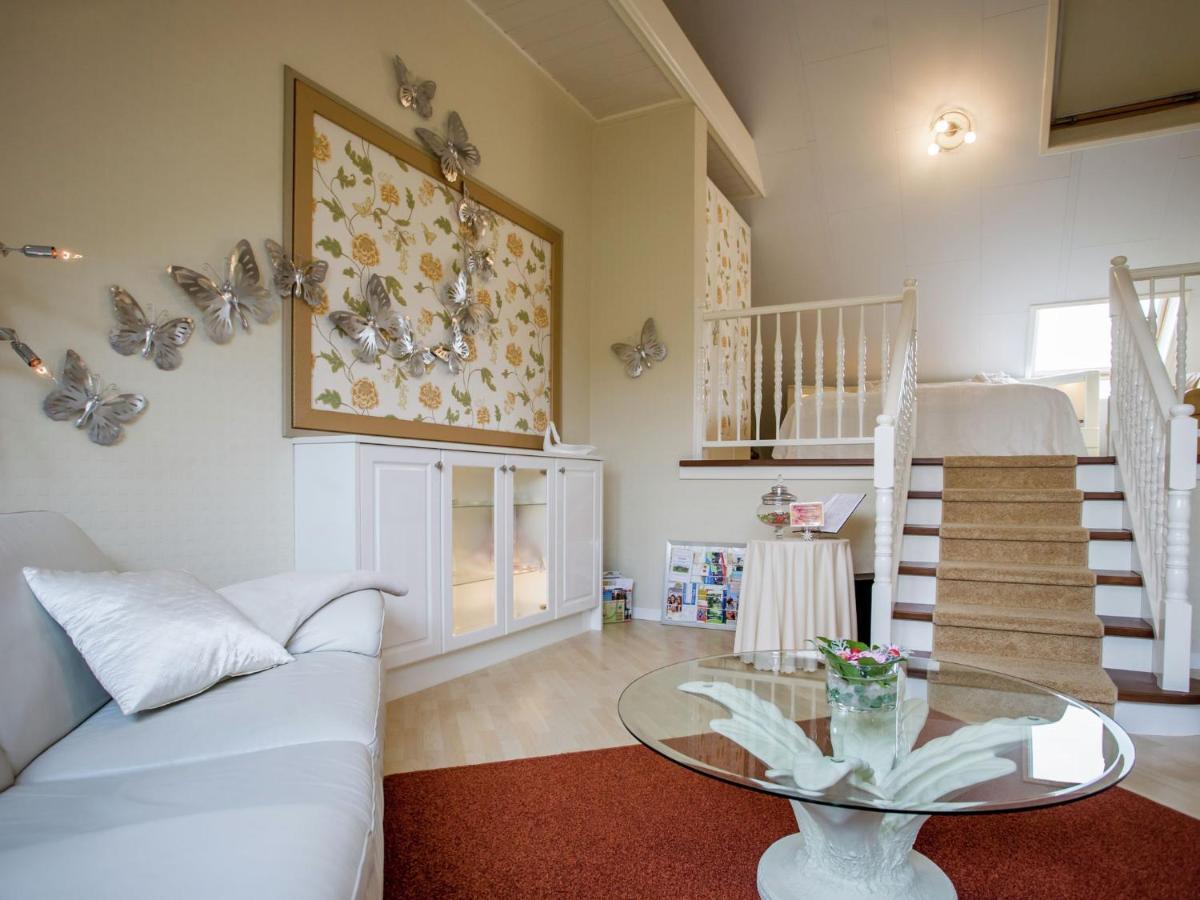 Boutique Apartment In Ritthem With Terrace ภายนอก รูปภาพ